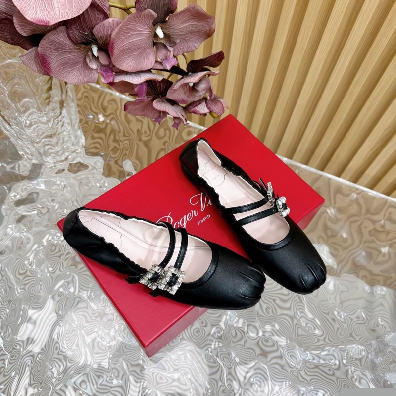 roger u1u1er flat shoes